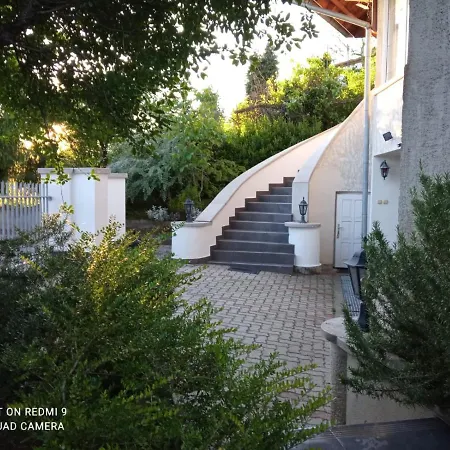 Balaton Apartamento *